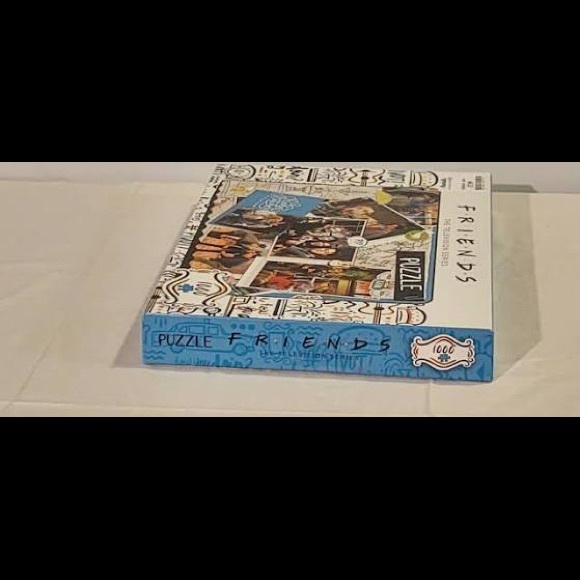 FRIENDS 1000 🧩 puzzle - Picture 7 of 7